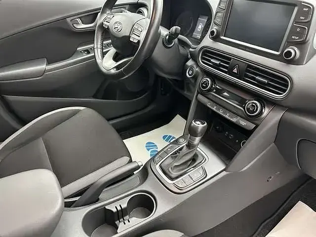 Gebraucht Hyundai Kona Style 150 kW (204 PS) 2019 Rot metallic SUV