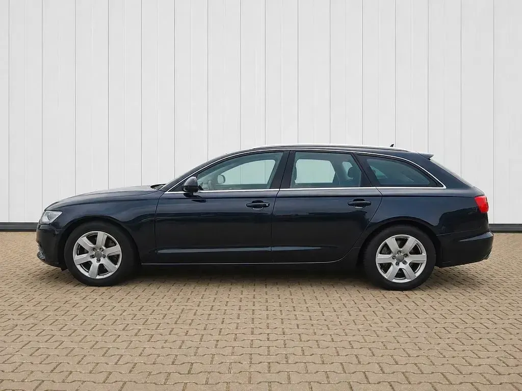 Gebraucht Audi A6 Sport 245 PS (180 kW) 2011 Blau Kombi