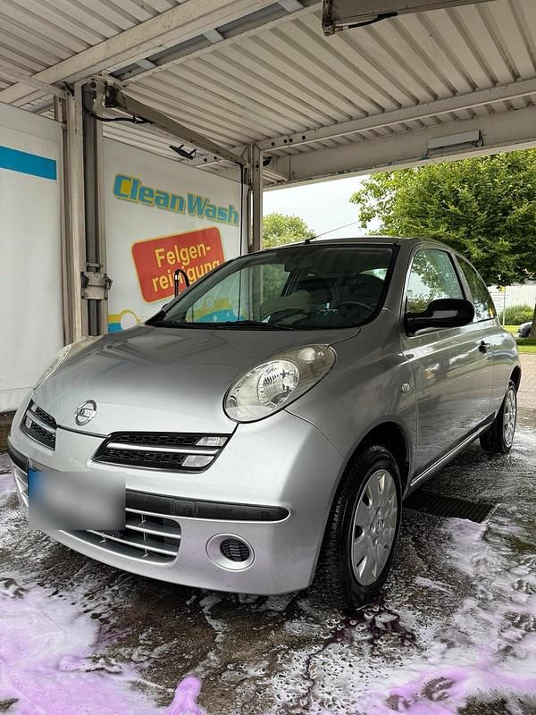 Silber Gebraucht 2006 Nissan Micra Kleinwagen | 1.700 € (Etwas zu teuer) - Bild 1/4