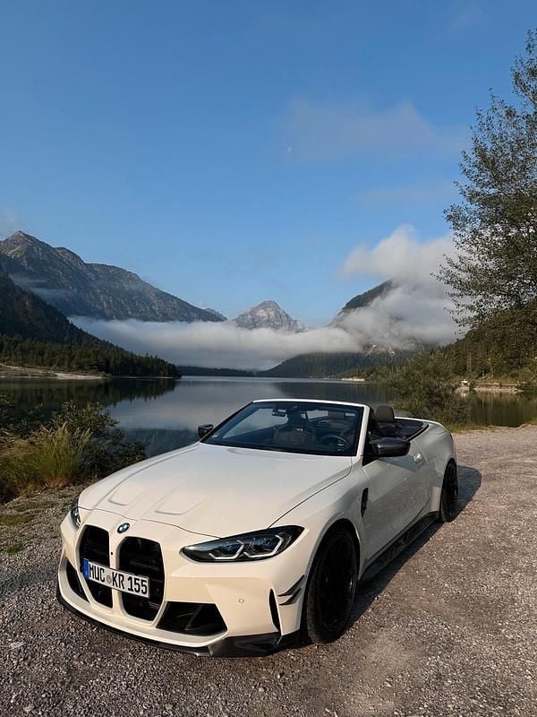 Weiß Gebraucht 2023 BMW M4 Cabriolet Competition Edition Cabrio | 82.999 € (Etwas zu teuer) - Bild 1/4