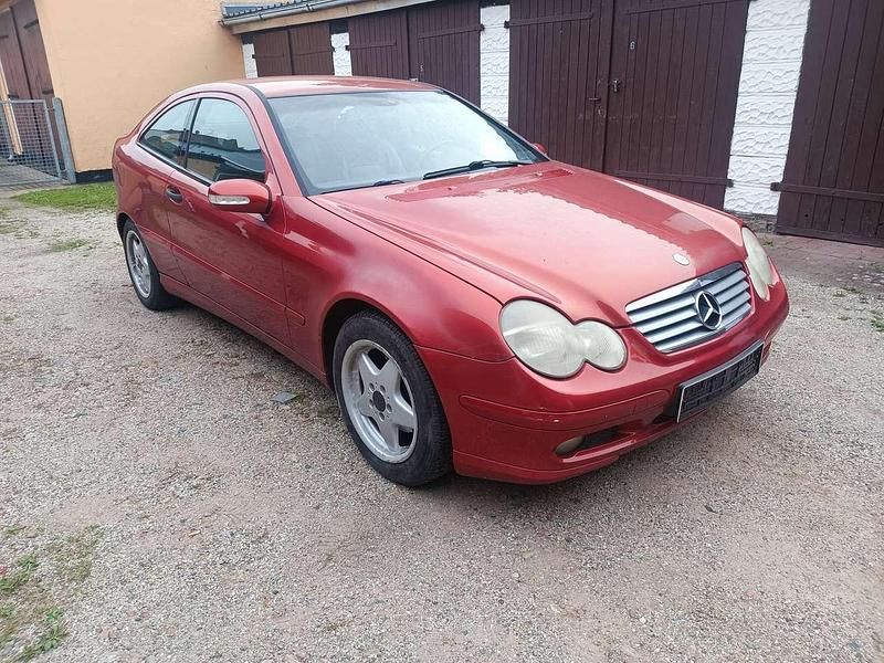 Gebraucht 2001 Mercedes C220 Coupé | 999 € (Guter Preis) - Bild 1/4