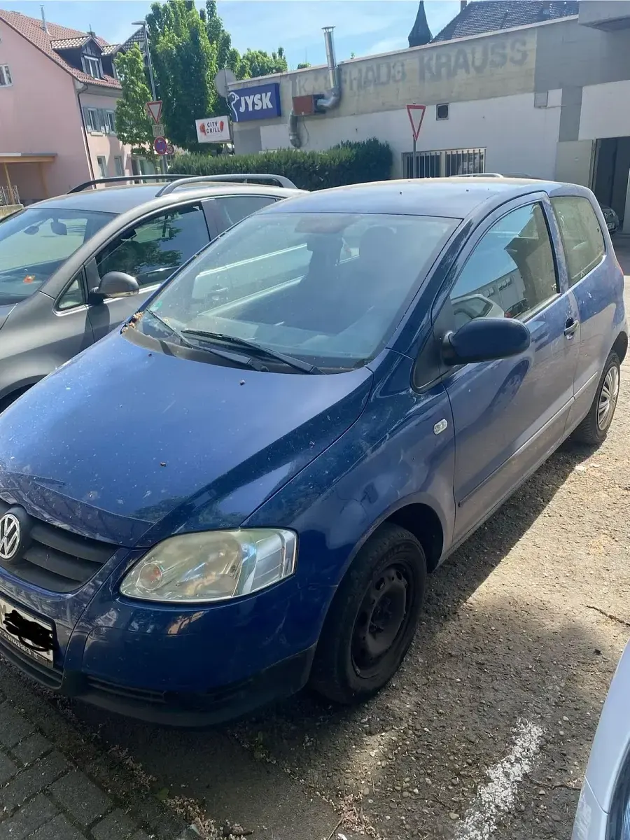 Usata VW Fox 54 CV (39 kW) 2005 Blu Utilitaria