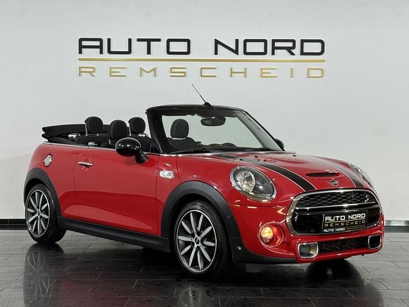 Gebraucht Mini Cooper S Cabriolet Chili 192 PS (141 kW) 2019 Rot Cabrio