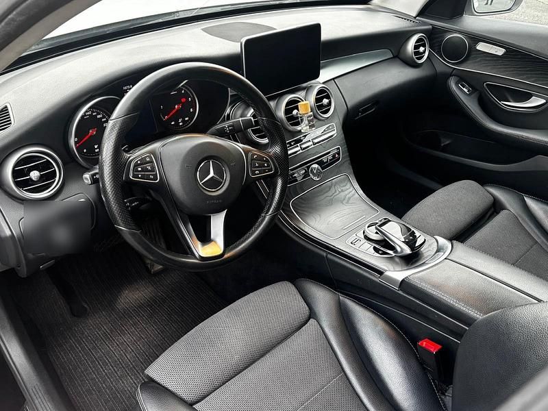 Gebraucht Mercedes C220 Avantgarde 170 PS (125 kW) 2016 Weiß Kombi