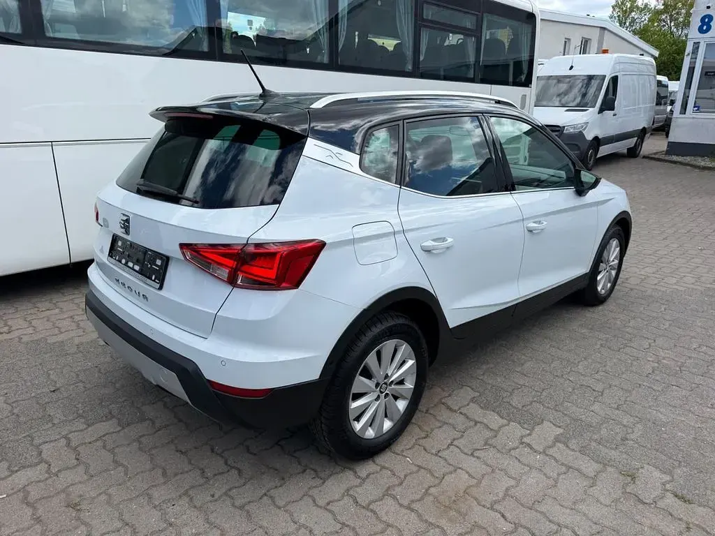 Gebraucht Seat Arona XCELLENCE 95 PS (69 kW) 2019 Weiß SUV