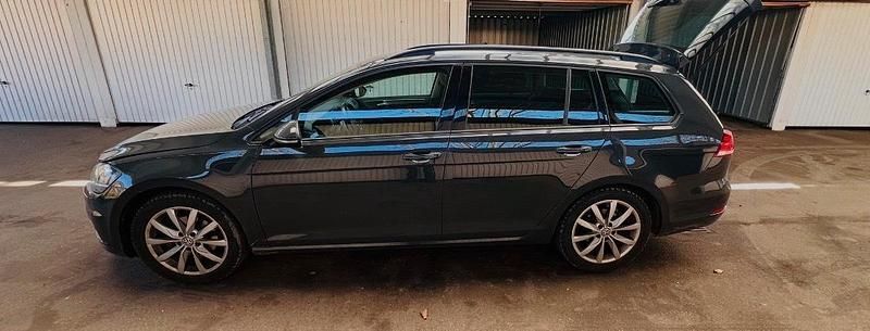 Gebraucht VW Golf VII 150 PS (110 kW) 2020 Grau Kombi