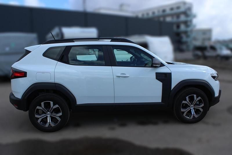 Używany Dacia Duster Expression 140 KM (102 kW) 2025 Biały SUV