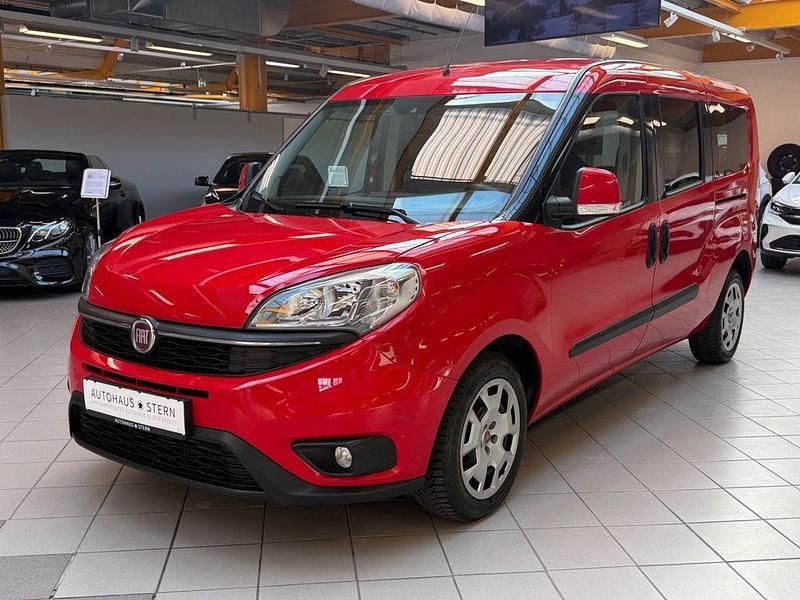 Gebraucht Fiat Doblò 120 PS (88 kW) 2017 Rosso speed/corsa Van / Kleinbus
