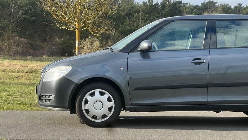 Gebraucht Skoda Fabia 60 PS (44 kW) 2007 Grau Limousine