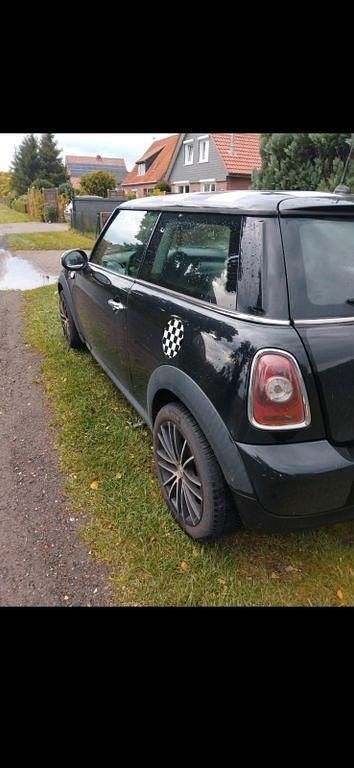 Gebraucht Mini ONE 95 PS (69 kW) 2009 Schwarz Kleinwagen