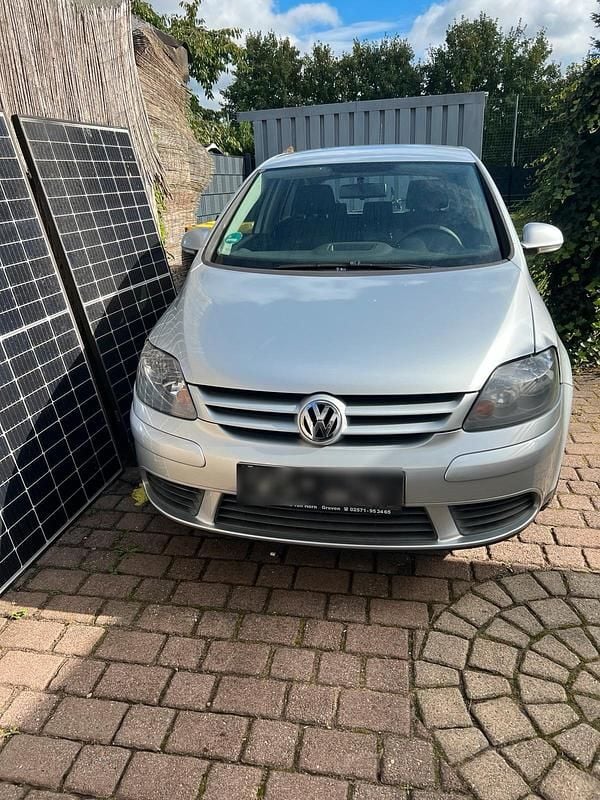 Silber Gebraucht 2005 VW Golf V Kombi | 2.400 € (Fairer Preis) - Bild 1/4