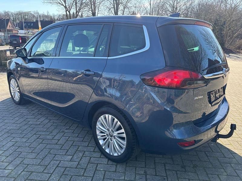 Gebraucht Opel Zafira Edition 135 PS (99 kW) 2017 Blau Van / Kleinbus