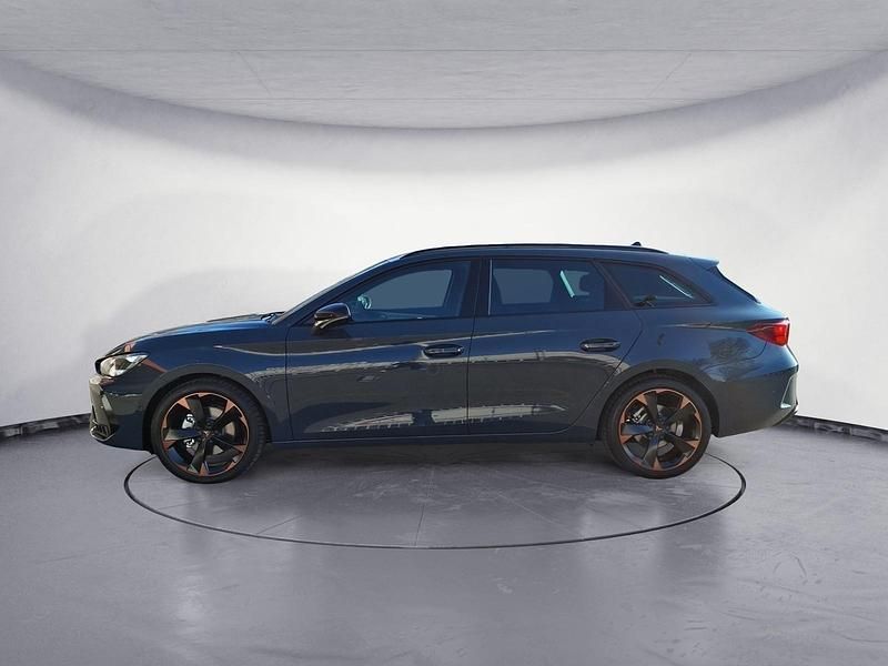 Neu Cupra Leon 150 PS (110 kW) 2026 Blau Kombi