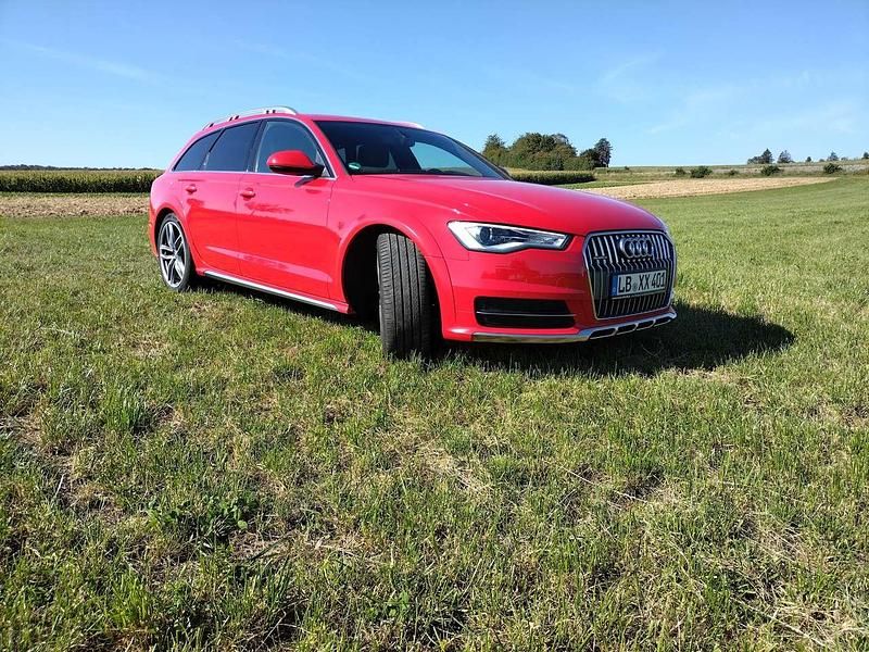 Rot Gebraucht 2018 Audi A6 Allroad Kombi | 29.500 € (Teuer) - Bild 1/4