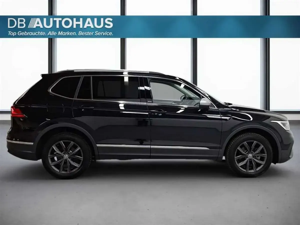 Gebraucht VW Tiguan Allspace Move 150 PS (110 kW) 2024 Schwarz SUV