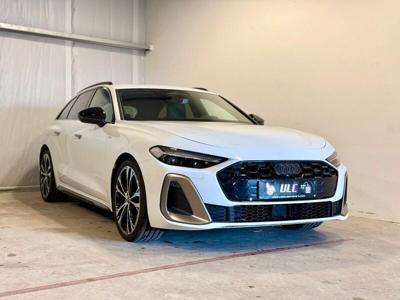 Weiß Neu 2025 Audi A5 Edition .1 Coupé | 58.990 € (Guter Preis) - Bild 1/4
