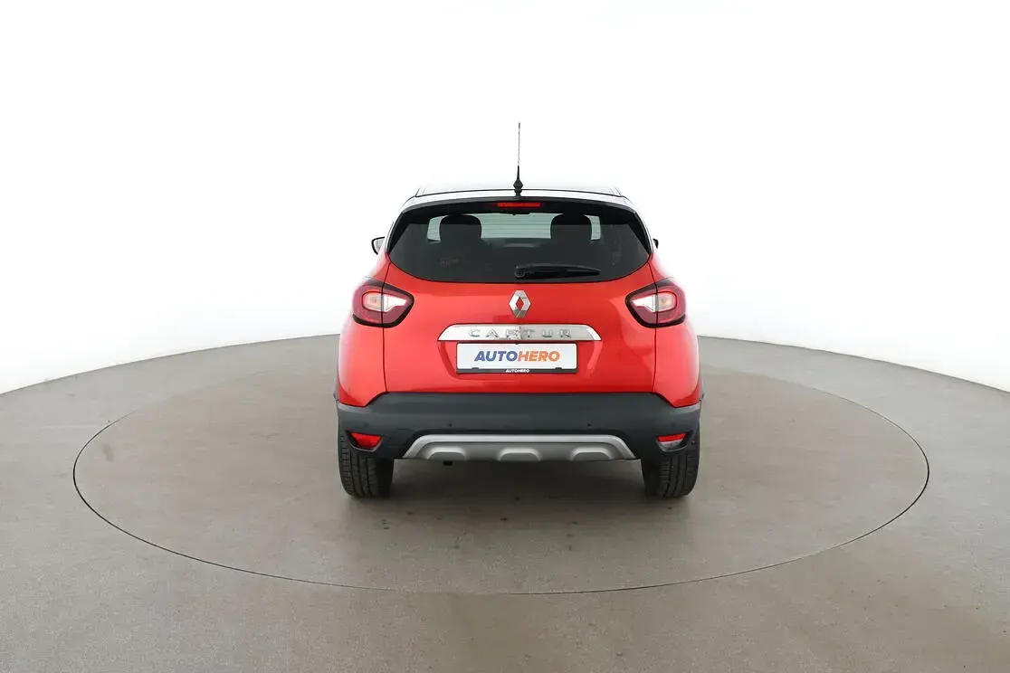 Gebraucht Renault Captur Intens 90 PS (66 kW) 2018 Rot SUV