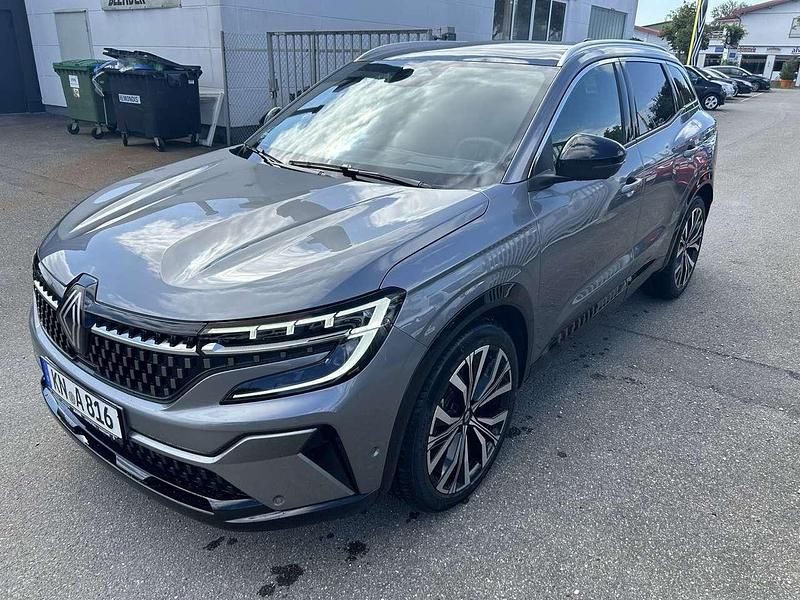 Dolomitgrau Gebraucht 2023 Renault Austral Iconic SUV | 35.970 € (Etwas zu teuer) - Bild 1/4