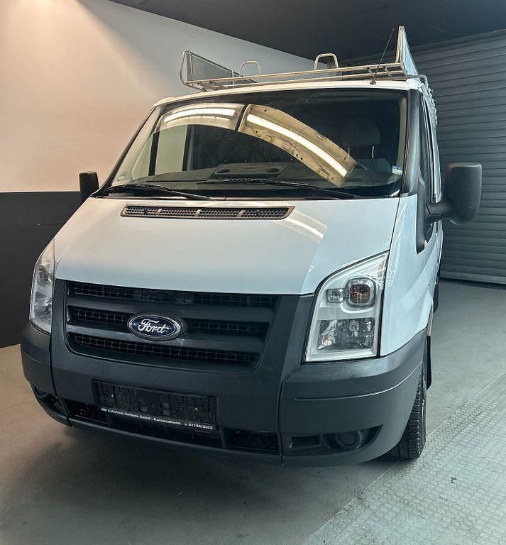 Weiß Gebraucht 2010 Ford Transit Van / Kleinbus | 6.000 € (Superpreis) - Bild 1/4