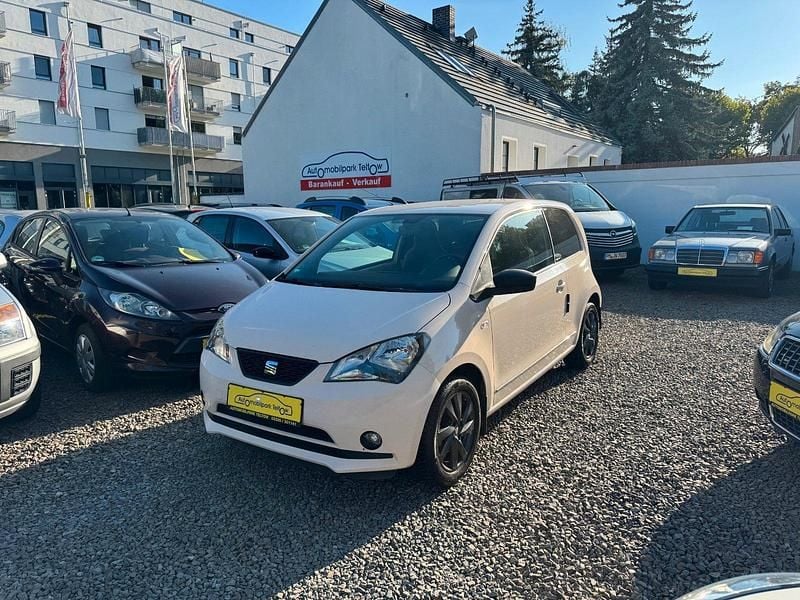 Używany Seat Mii 60 KM (44 kW) 2015 Beżowy Hatchback