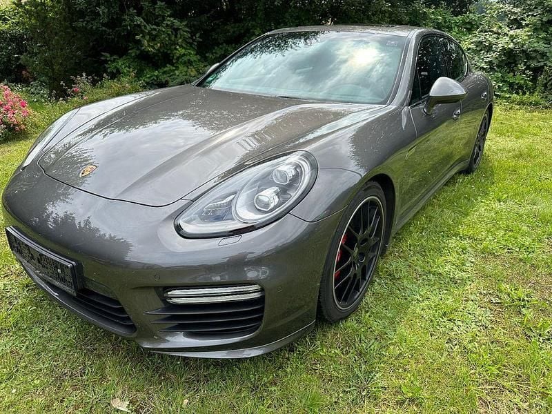 Gebraucht Porsche Panamera Turbo 519 PS (381 kW) 2014 Grau Limousine