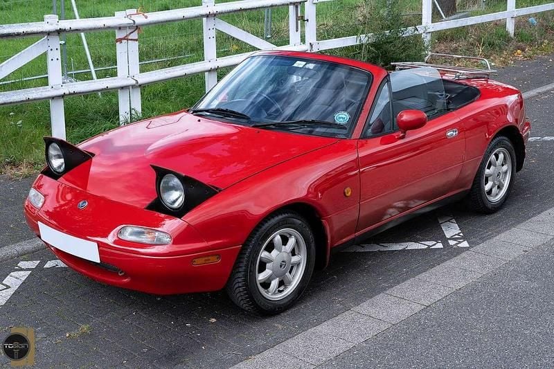 Gebraucht Mazda MX5 116 PS (85 kW) 1990 Rot Cabrio