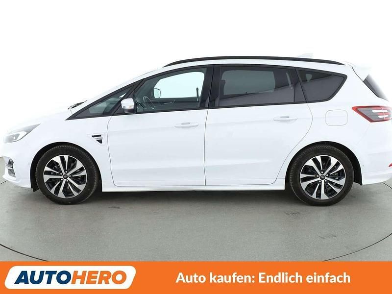 Gebraucht Ford S-MAX ST-Line 190 PS (139 kW) 2023 Frozen white Van / Kleinbus
