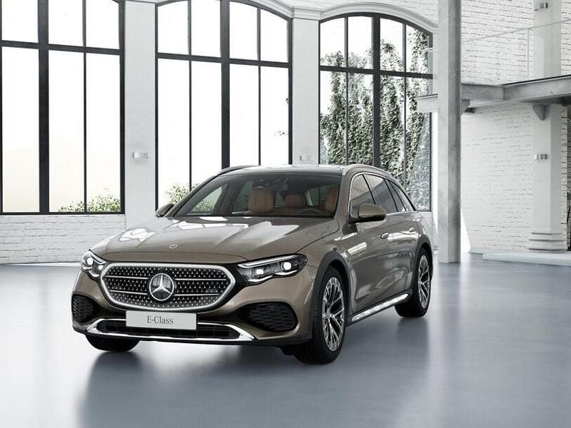 Gebraucht Mercedes E450 Avantgarde 367 PS (269 kW) 2026 Samtbraun metallic Kombi
