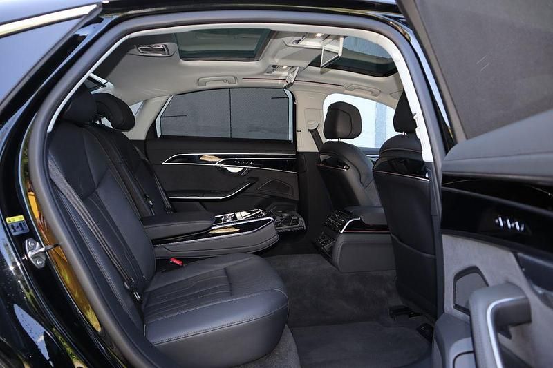 Schwarz Gebraucht 2023 Audi A8L Limousine | 66.400 € (Superpreis) - Bild 1/4