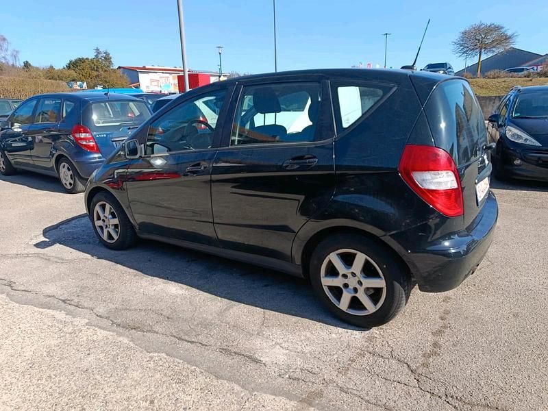 Gebraucht Mercedes A160 95 PS (69 kW) 2009 Schwarz Limousine