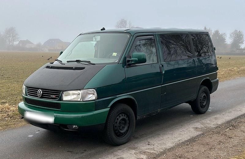 Gebraucht VW T4 151 PS (111 kW) 2000 Grün Van