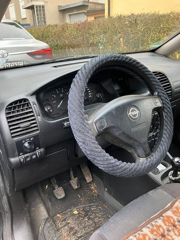 Gebraucht Opel Zafira 101 PS (74 kW) 2002 Blau Van / Kleinbus