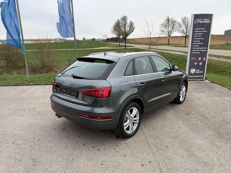 Gebraucht Audi Q3 S-Line 184 PS (135 kW) 2017 Grau SUV