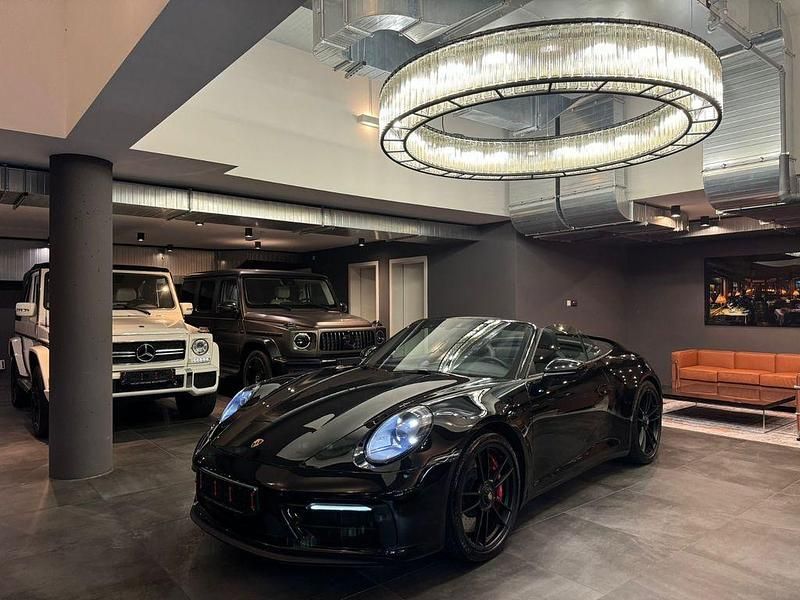 Schwarz Gebraucht 2022 Porsche 911 Carrera GTS Cabrio | 139.777 € - Bild 1/4
