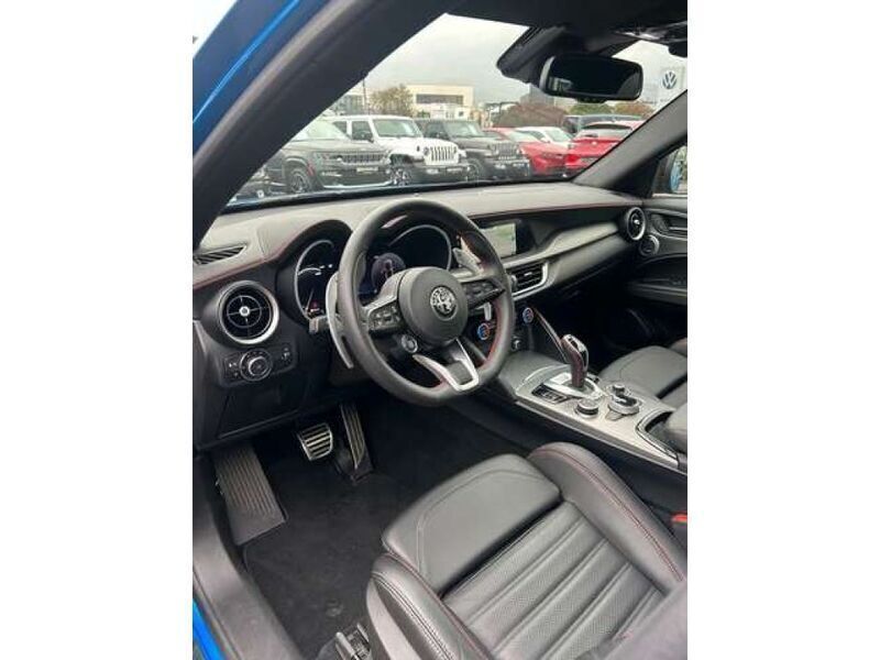 Carbon black Gebraucht 2019 Jeep Renegade SUV | 20.900 € (Teuer) - Bild 1/4
