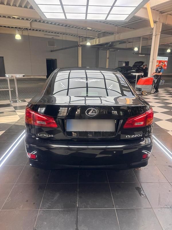Gebraucht Lexus IS220d 177 PS (130 kW) 2006 Schwarz Limousine