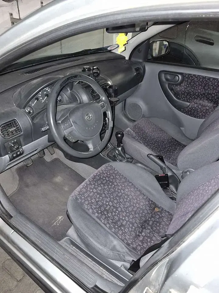 Gebraucht Opel Corsa Elegance 75 PS (55 kW) 2001 Kleinwagen