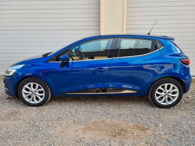 Gebraucht Renault Clio IV Intens 110 PS (80 kW) 2017 Blau Limousine