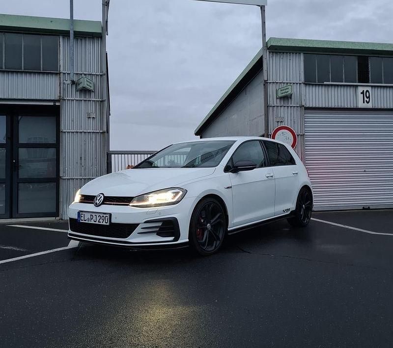 Gebraucht VW Golf VII GTI 290 PS (213 kW) 2019 Weiß Limousine