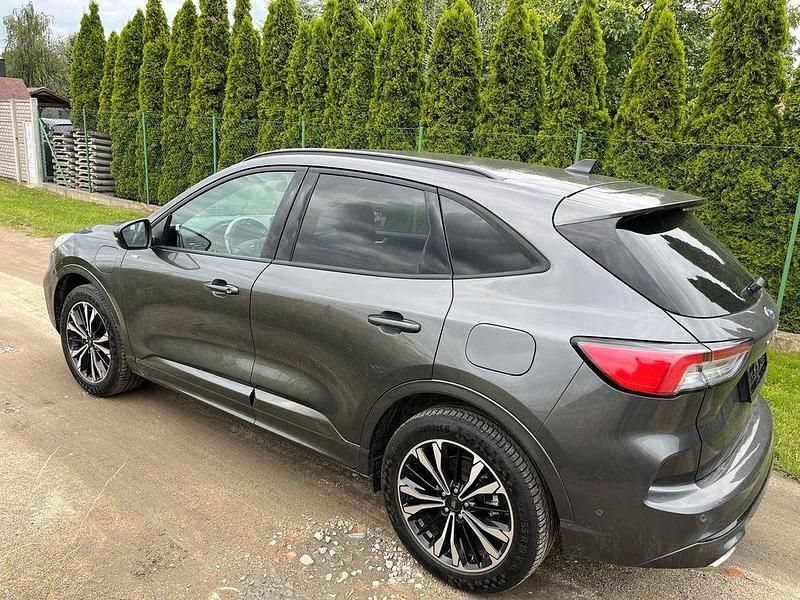 Gebraucht Ford Kuga ST-Line X 152 PS (111 kW) 2023 Grau SUV