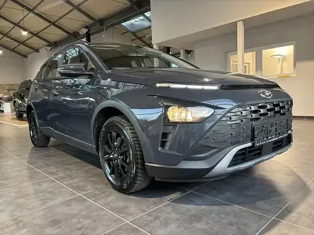 Gebraucht Hyundai Bayon Select 101 PS (74 kW) 2023 Aurora grey SUV