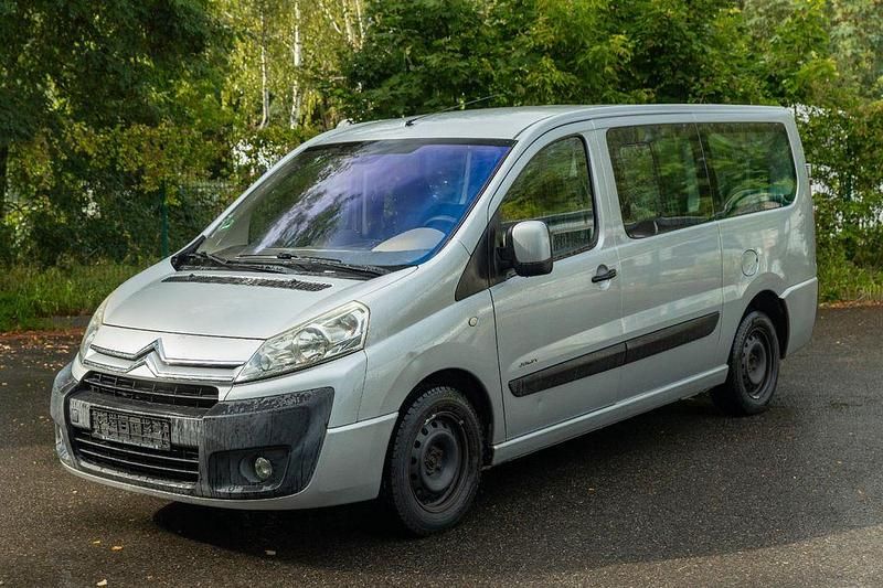 Silber Gebraucht 2010 Citroën Jumpy Comfort Van / Kleinbus | 9.900 € (Etwas zu teuer) - Bild 1/4