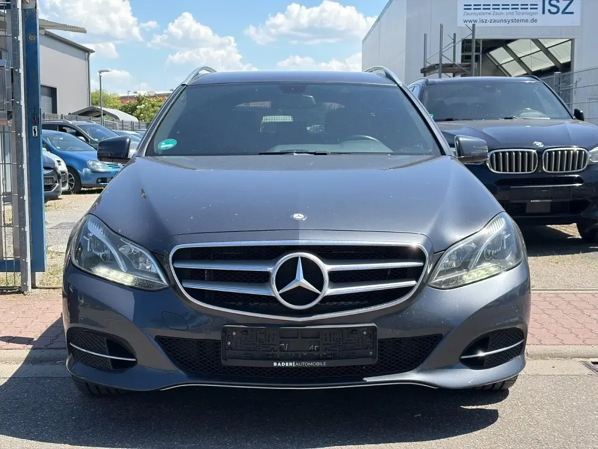 Gebraucht Mercedes E200 136 PS (100 kW) 2014 Grau Kombi