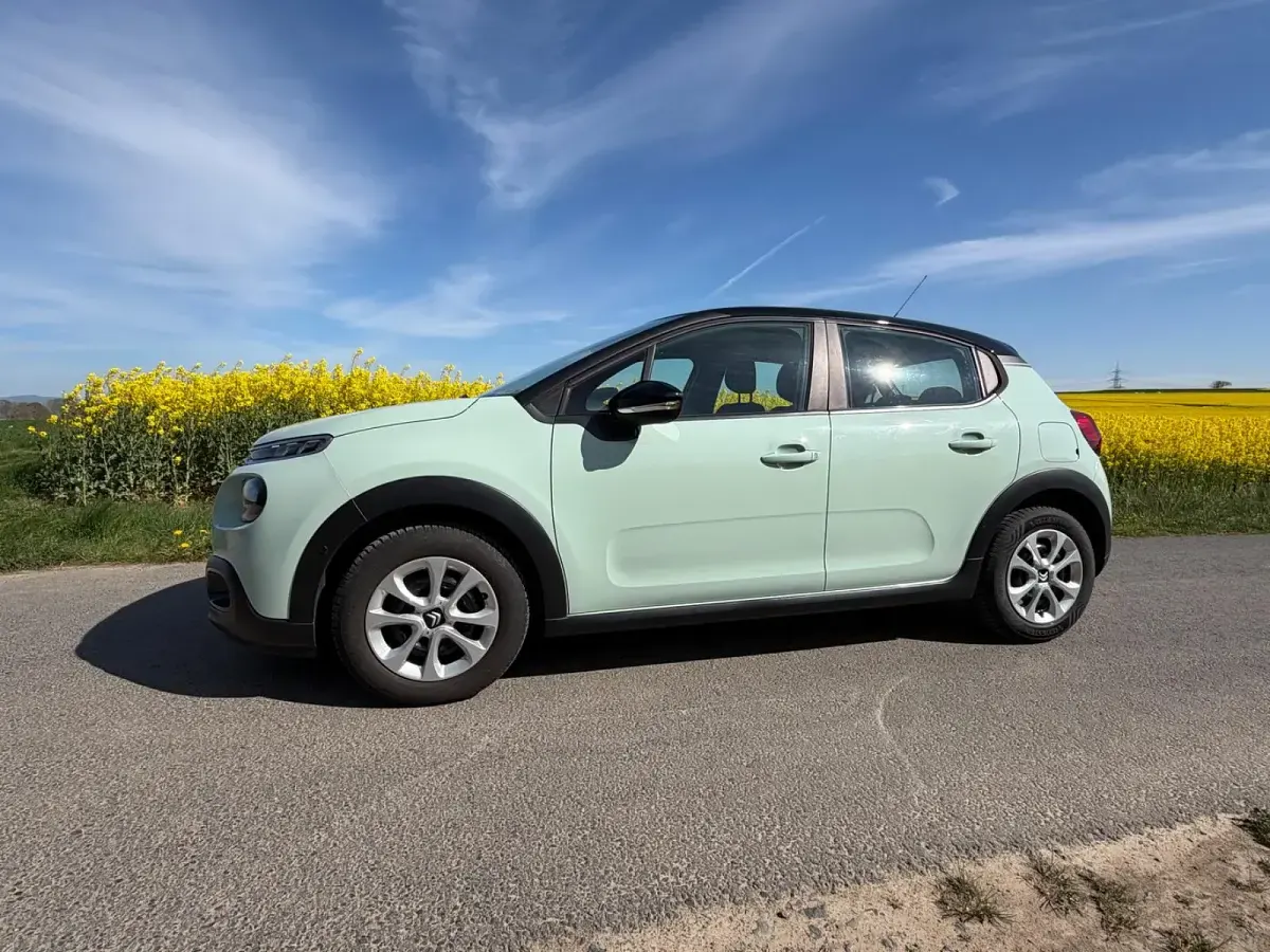 Used Citroën C3 82 HP (60 kW) 2017 Green Sedan