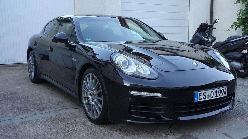 Gebraucht Porsche Panamera Edition 300 PS (220 kW) 2015 Schwarz Kleinwagen