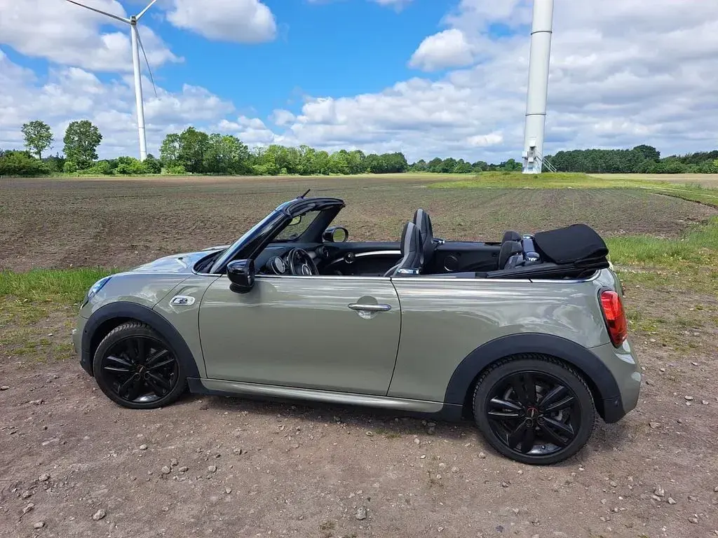 Gebraucht Mini John Cooper Works Essential 178 PS (130 kW) 2021 Beige Kleinwagen
