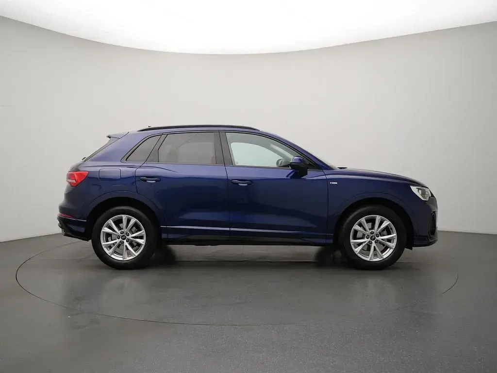 Gebraucht Audi Q3 S-Line 150 PS (110 kW) 2024 Blau SUV