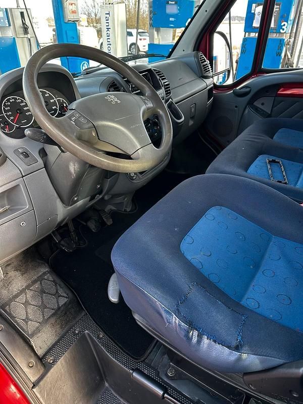Gebraucht Peugeot Boxer 128 PS (94 kW) 2003 Rot Van