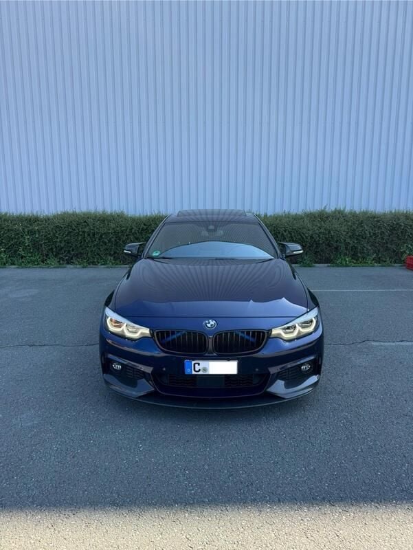 Blau Gebraucht 2017 BMW 440 M Performance Coupé | 34.000 € (Etwas zu teuer) - Bild 1/4