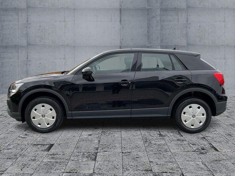 Nowe Audi Q2 116 KM (85 kW) 2026 Czarny SUV